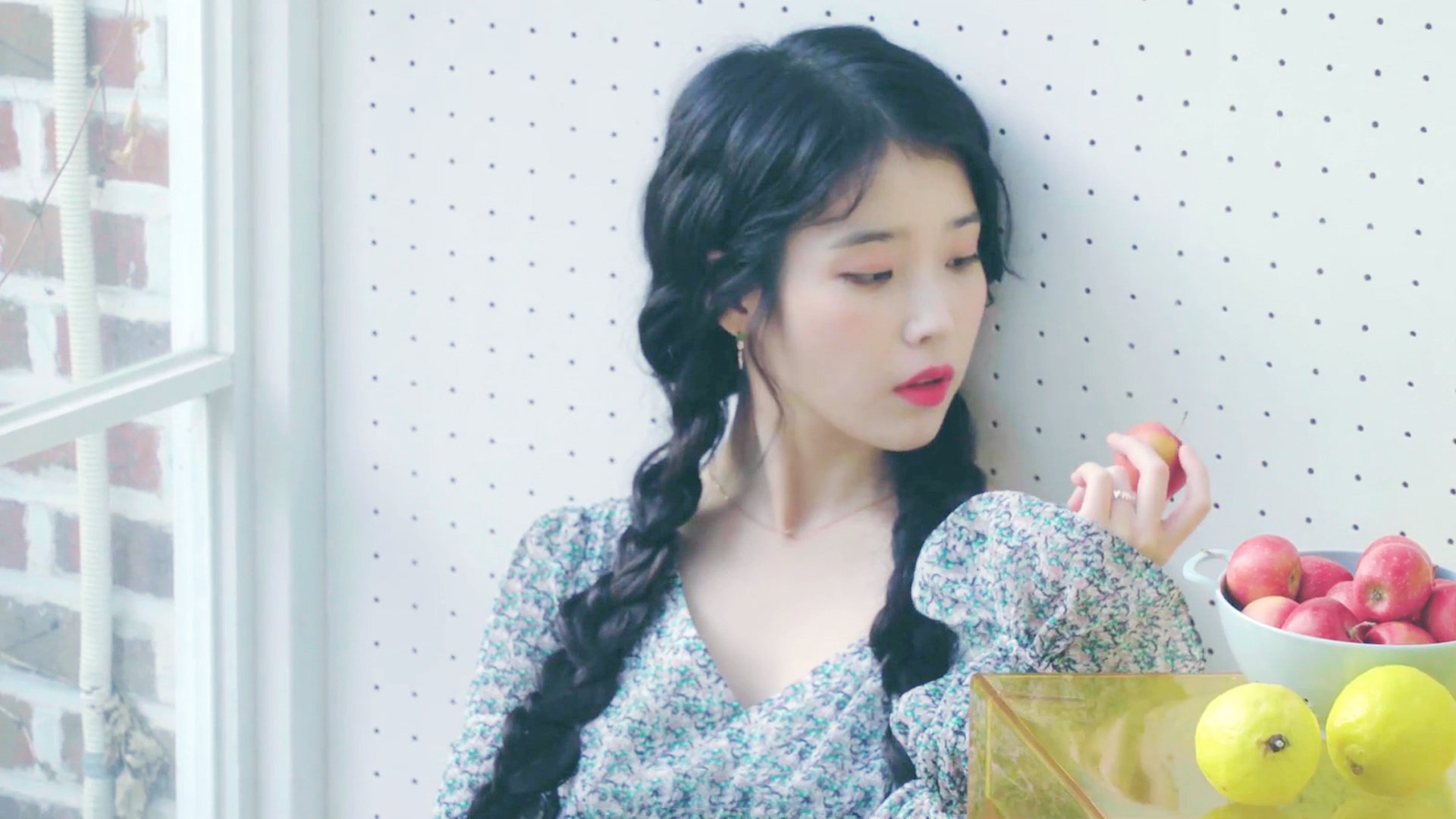 惊险对决!球队临危不乱准备应对挑战