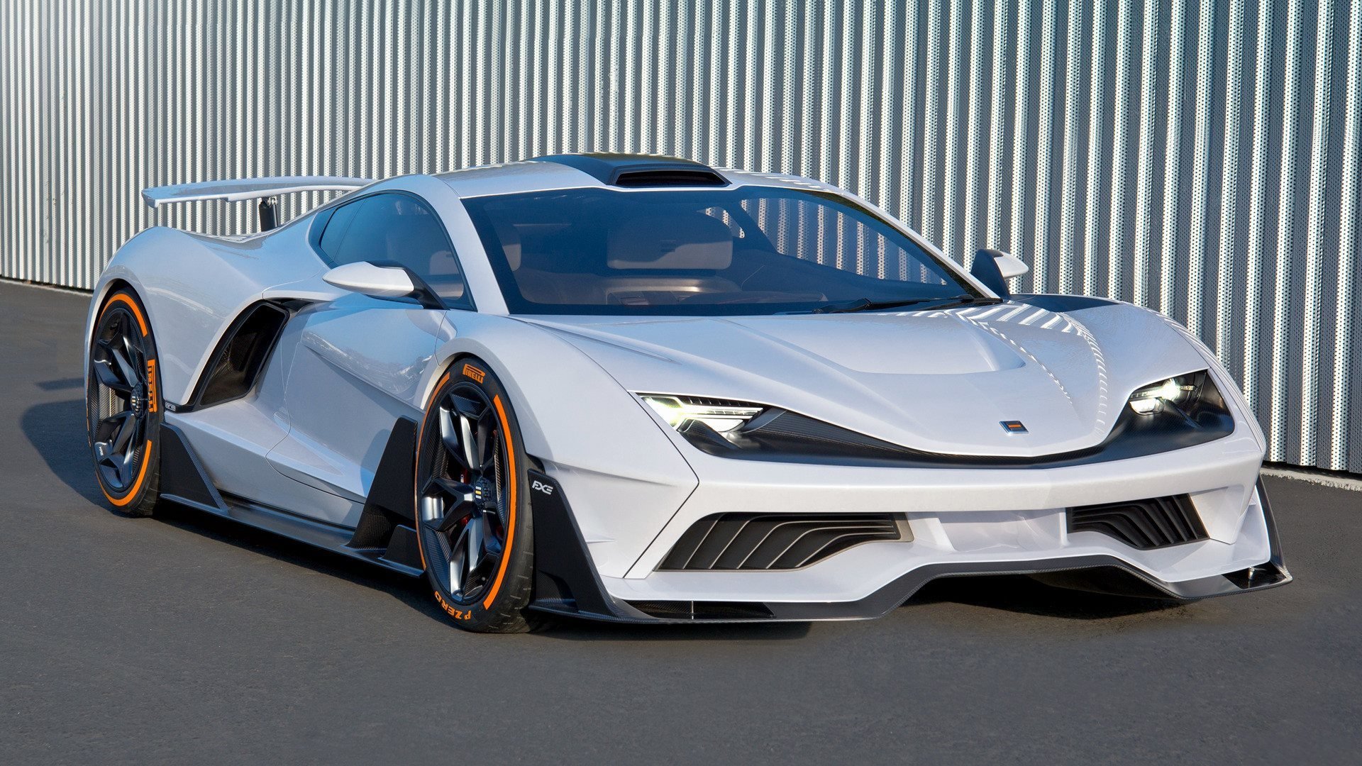 高校体育课程线上线下融合教学模式研究,体育课线上教学与线下教学的看法