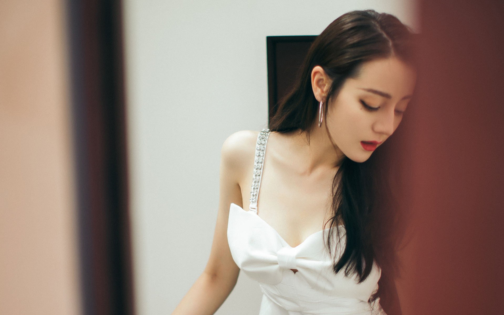 决赛中场控制力决定胜负关键,从中场开始控制比赛节奏